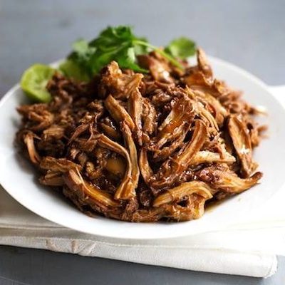 Honey Glazed Crockpot Chicken Adobo - simple pantry ingredients, hardly any hands-on time, 200 calories. | https://vital-slim.today